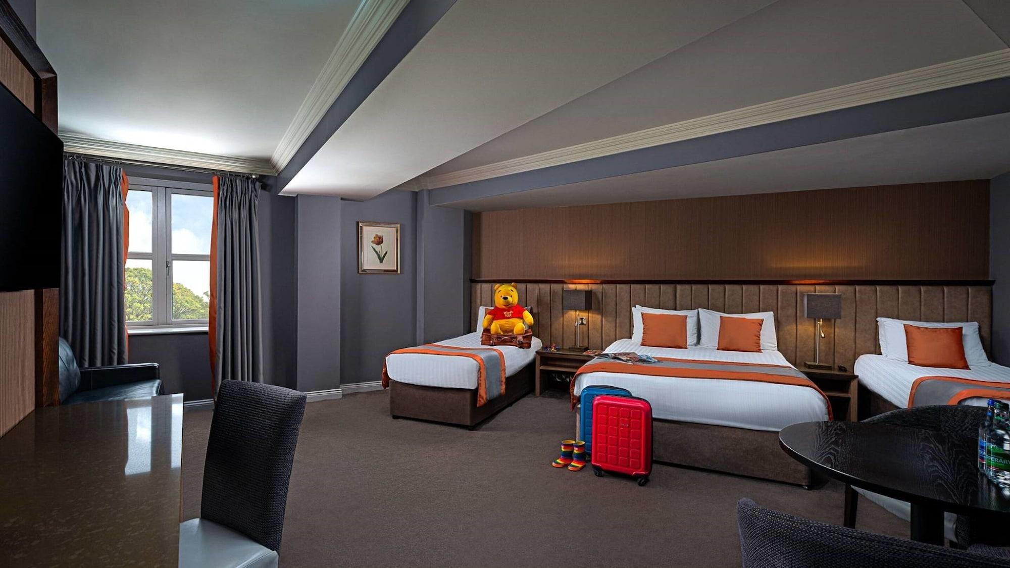 Prince Of Wales Hotel Атлоун Екстериор снимка
